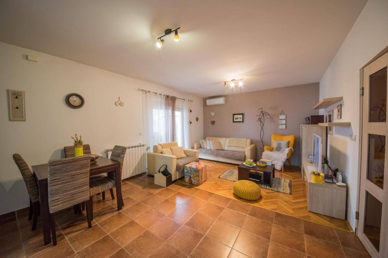 City Apartment Magdalena Zadar Exterior foto